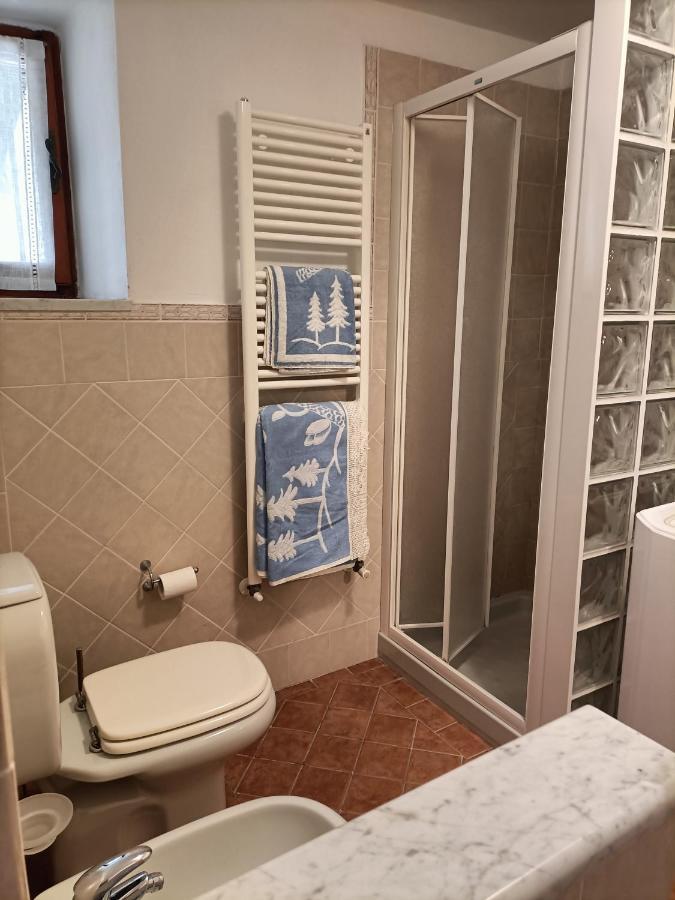 Locazione Turistica La Gesualda Apartment Кастелнуово Магра Екстериор снимка
