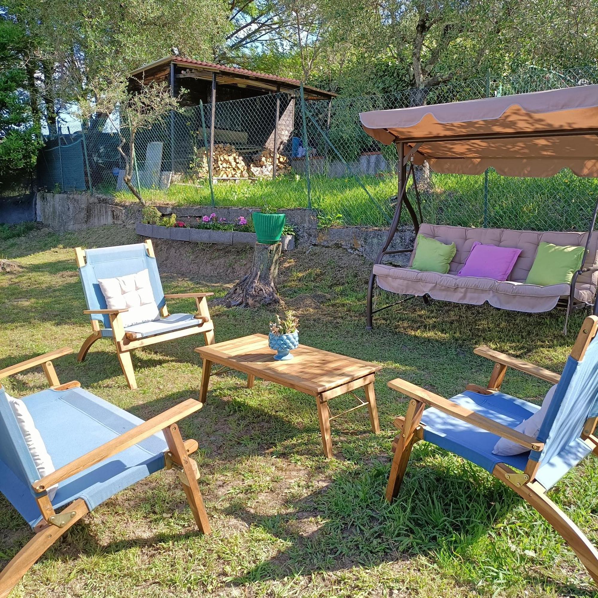 Locazione Turistica La Gesualda Apartment Кастелнуово Магра Екстериор снимка